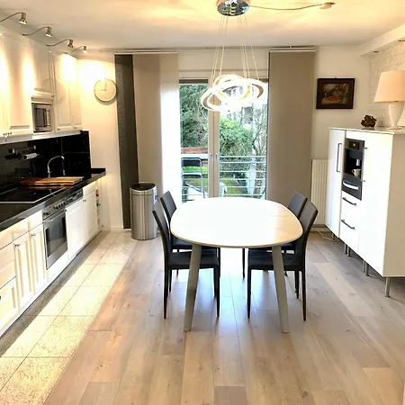 Adventure Apartment Dusseldorf